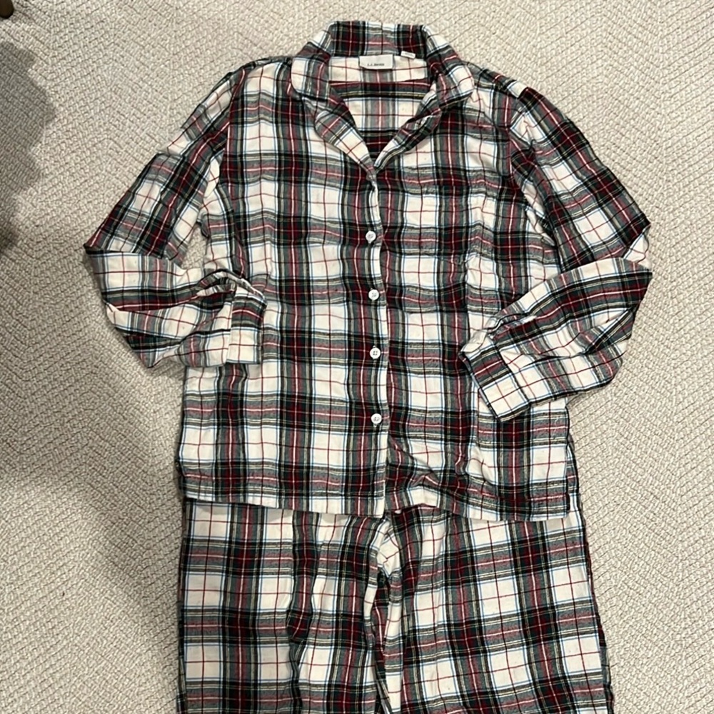 L.L. Bean Women’s Scotch Plaid Flannel Pajamas, XS